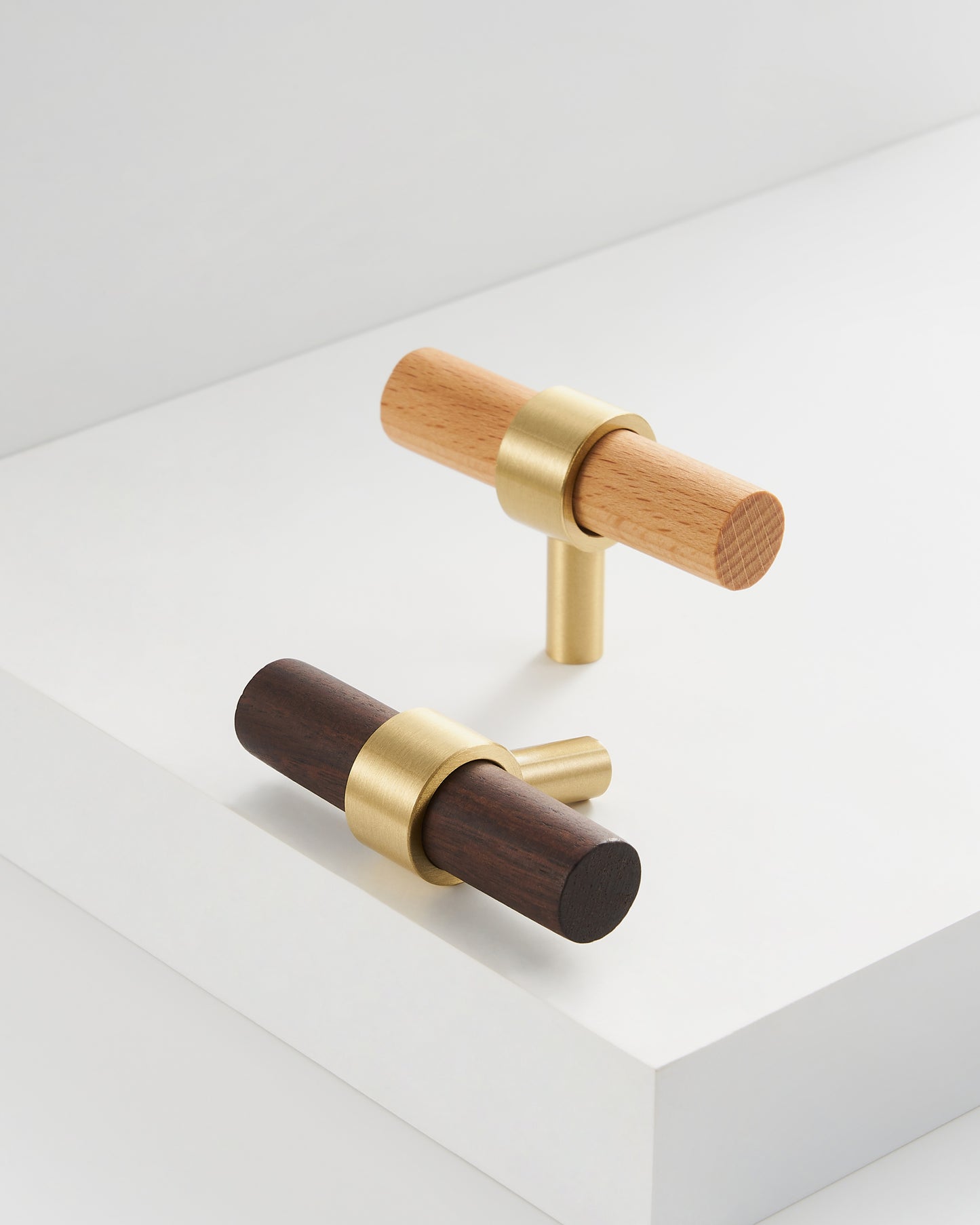 CATSKILL BRUSHED BRASS & WOOD CABINET KNOB