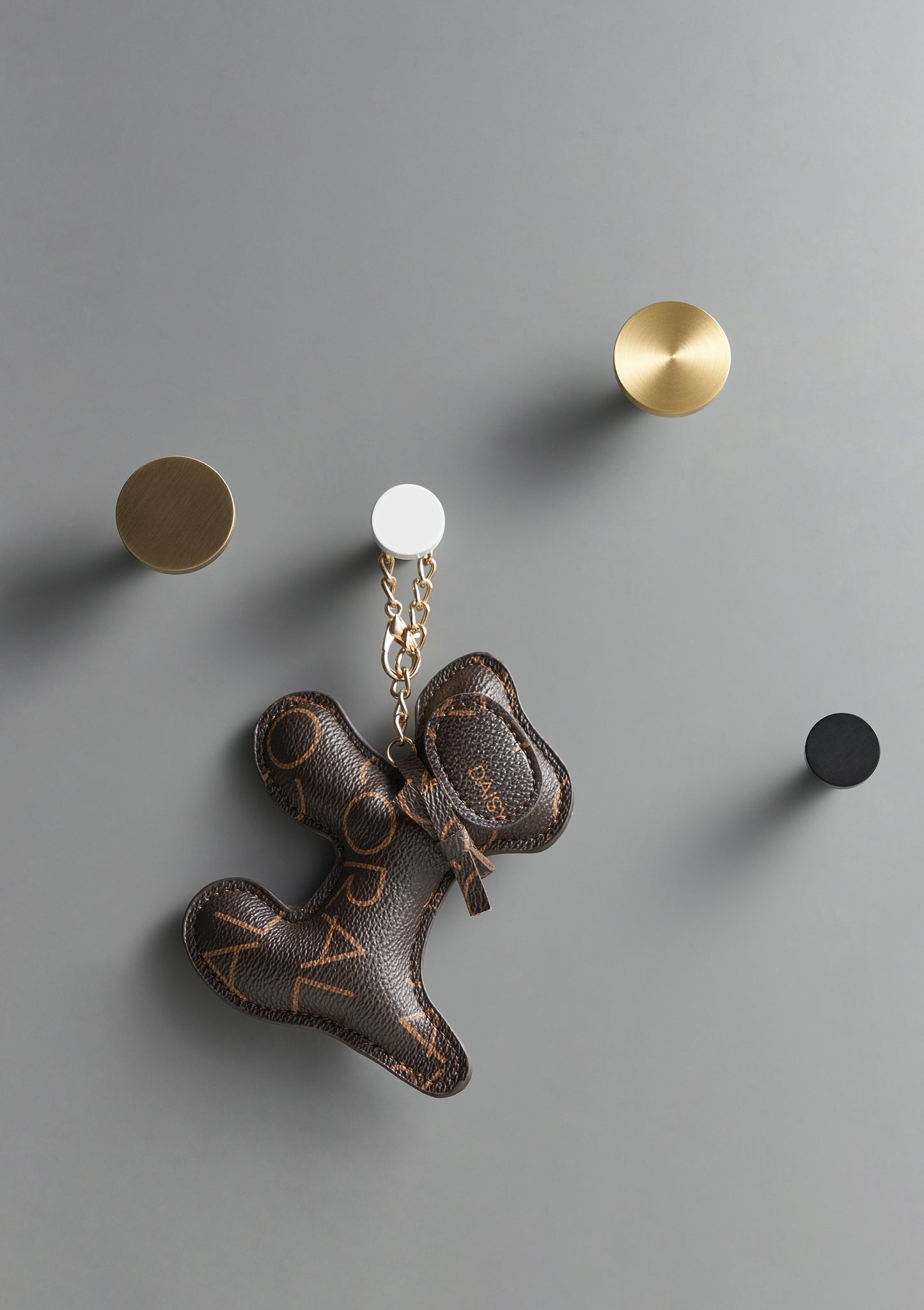 ASHBURY FLAT ROUND DISC KNOB