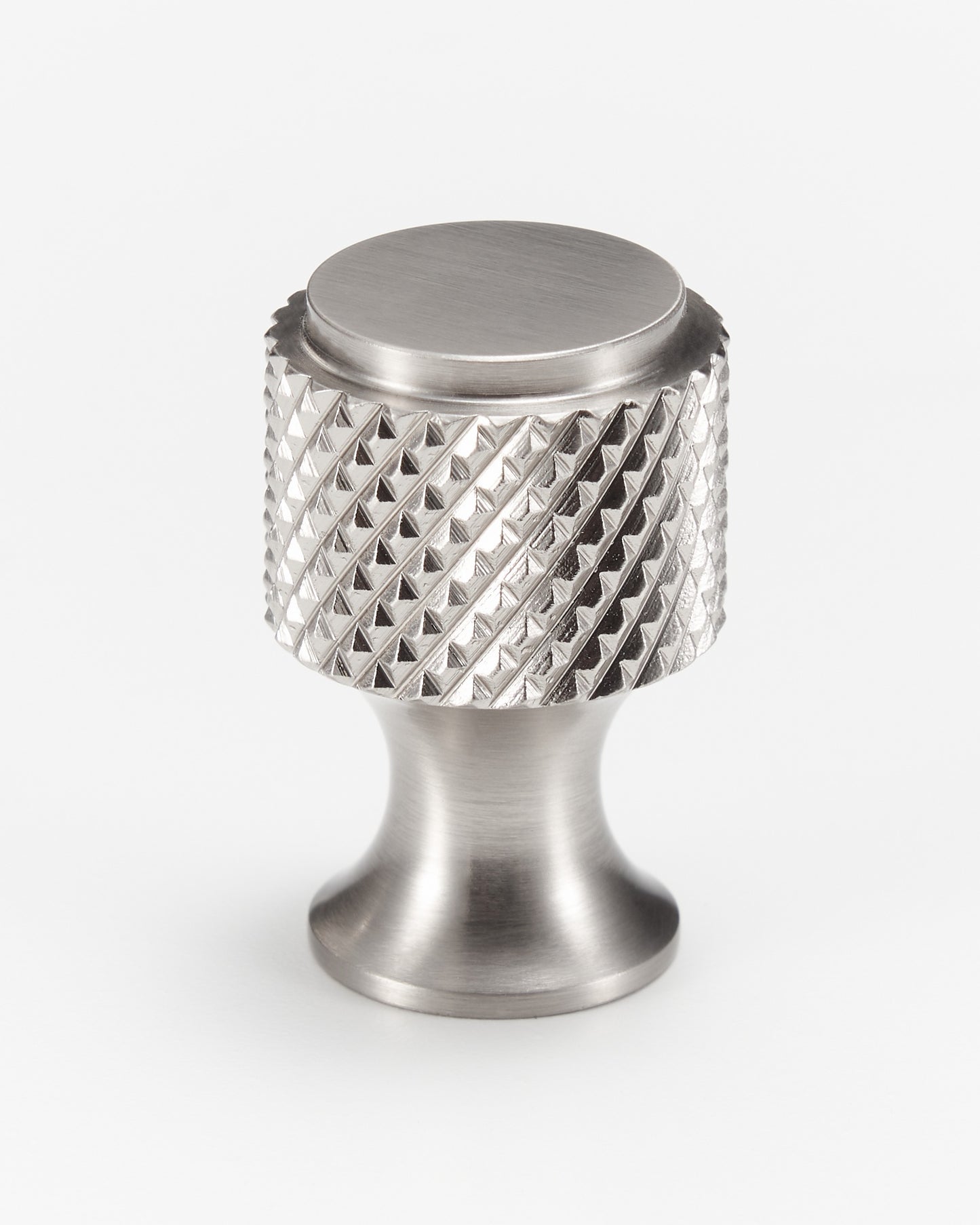 MERCER KNURLED PEDESTAL KNOB