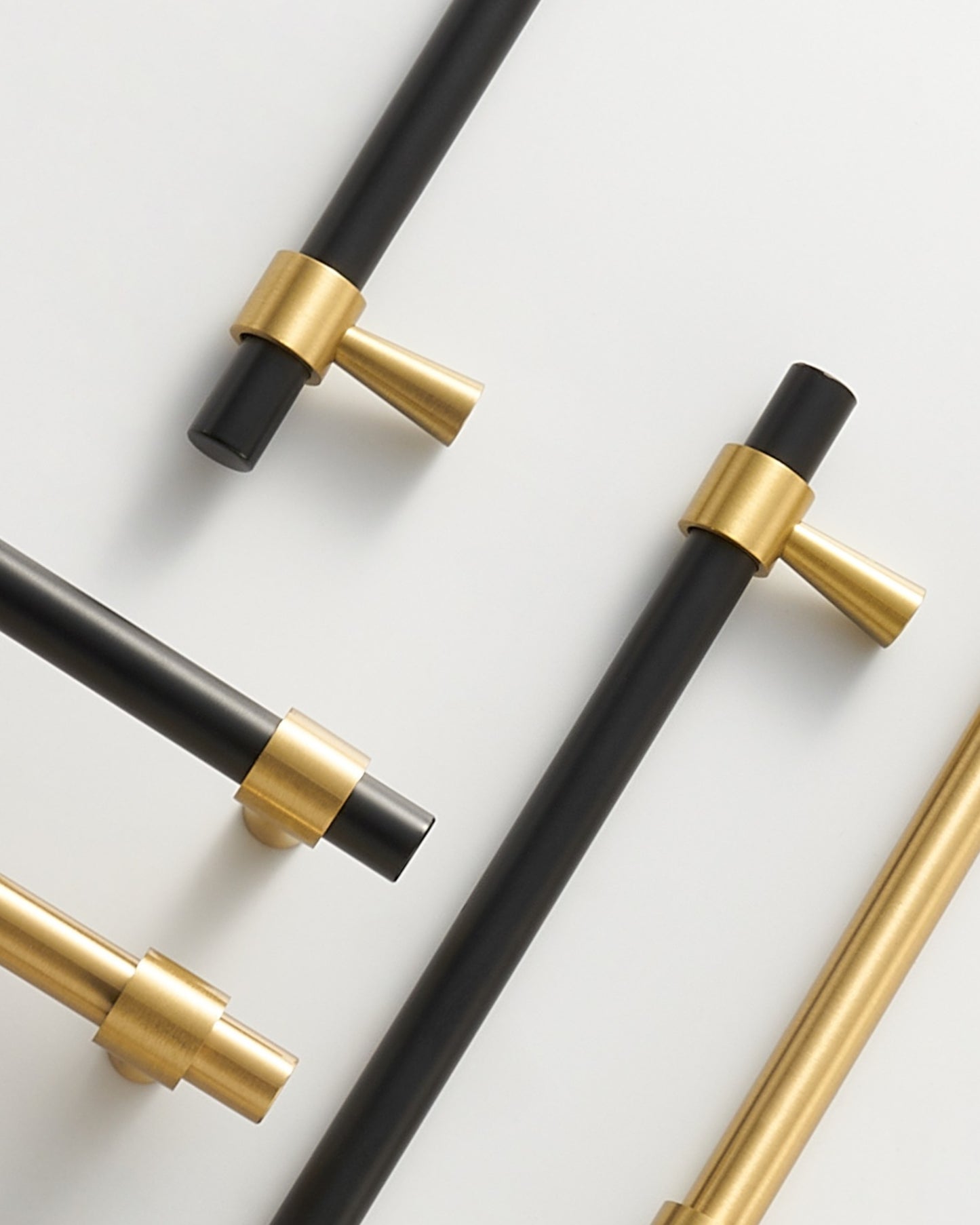 HUDSON TUBULAR BRASS CABINET PULL IN BLACK BRASS