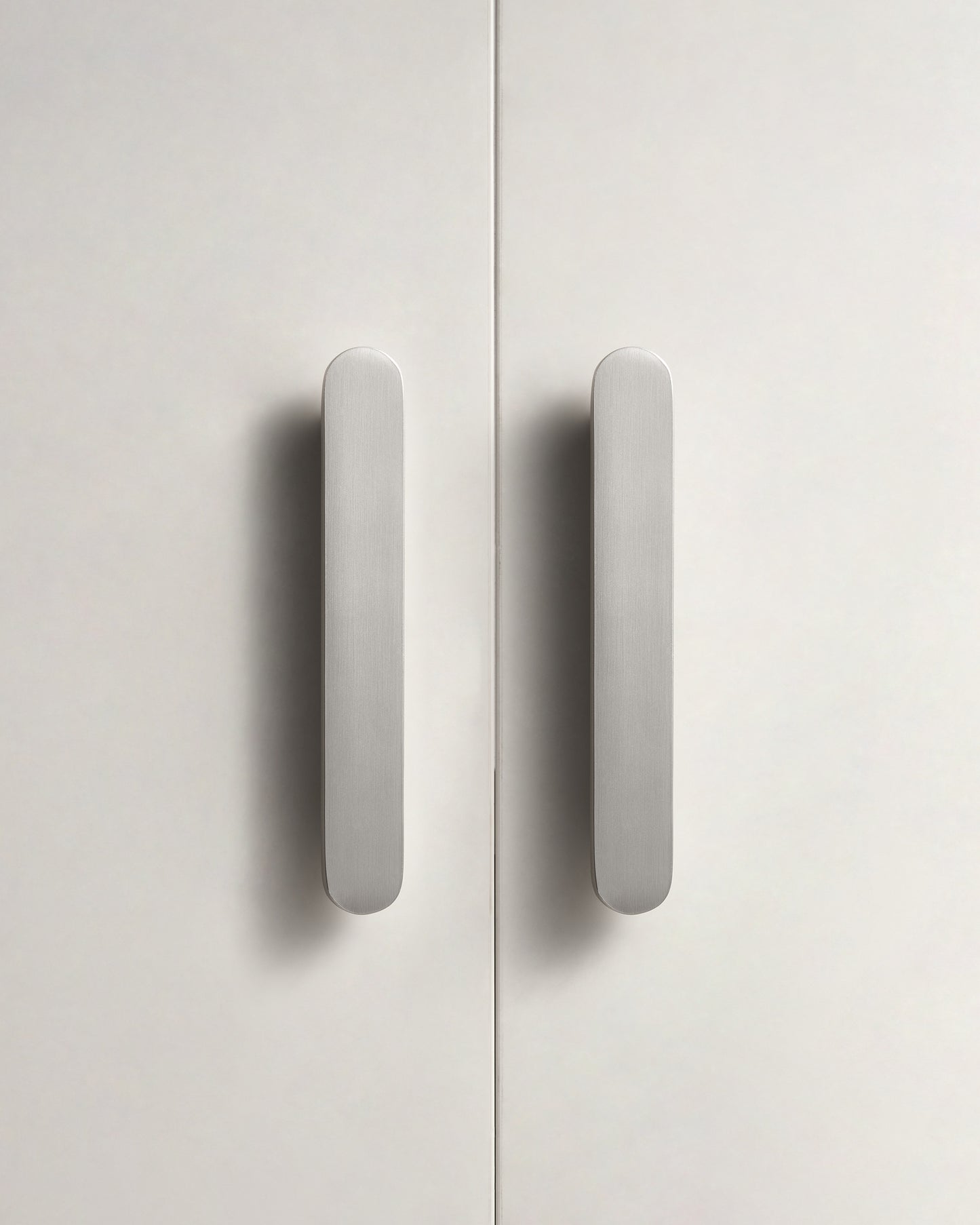 ASHBURY ROUNDED CAPSULE CABINET PULL