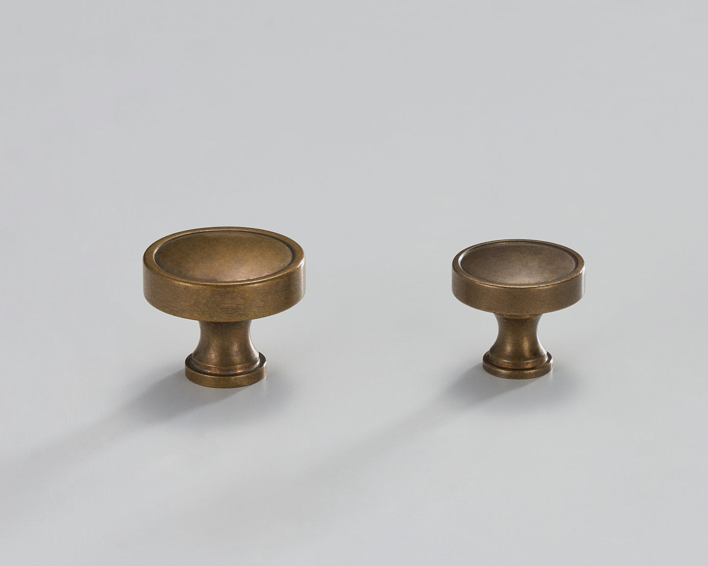 CAMDEN ANTIQUE BRASS CABINET KNOB