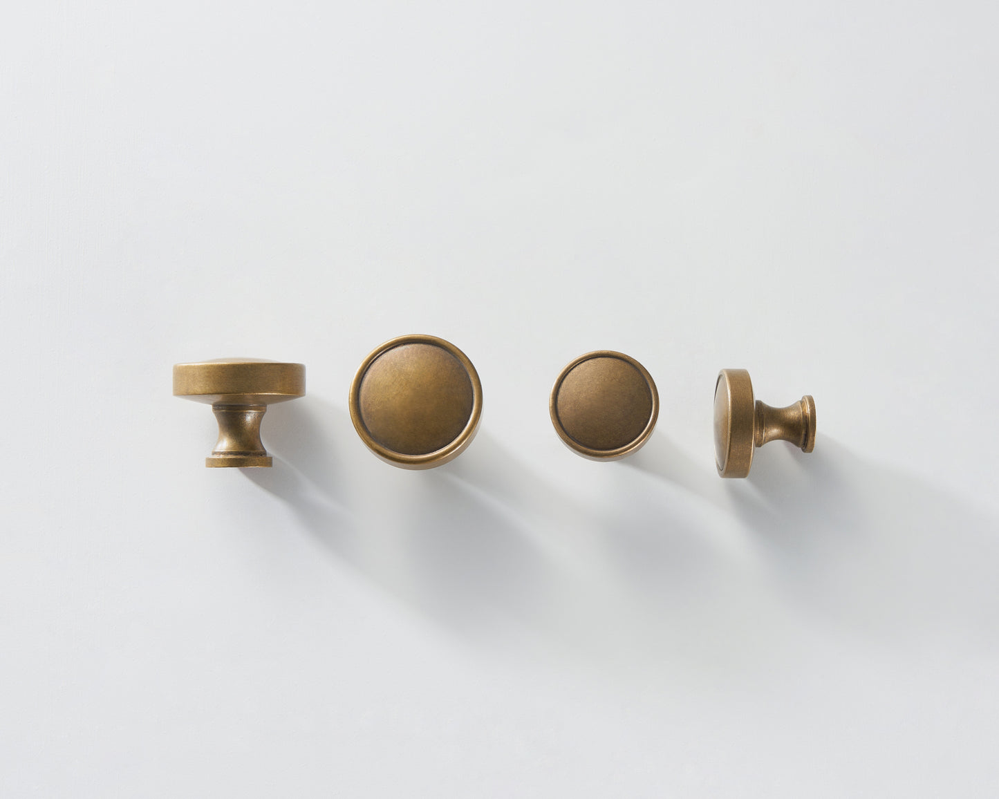 CAMDEN ANTIQUE BRASS CABINET KNOB