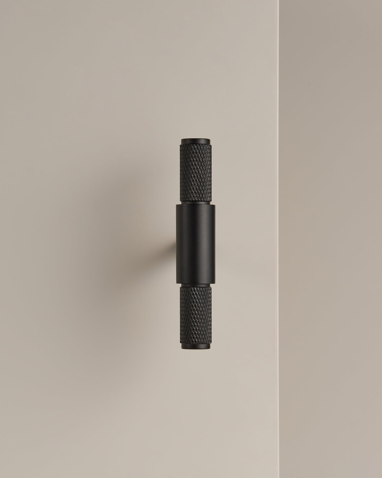 MERCER KNURLED KNOB COLLECTION