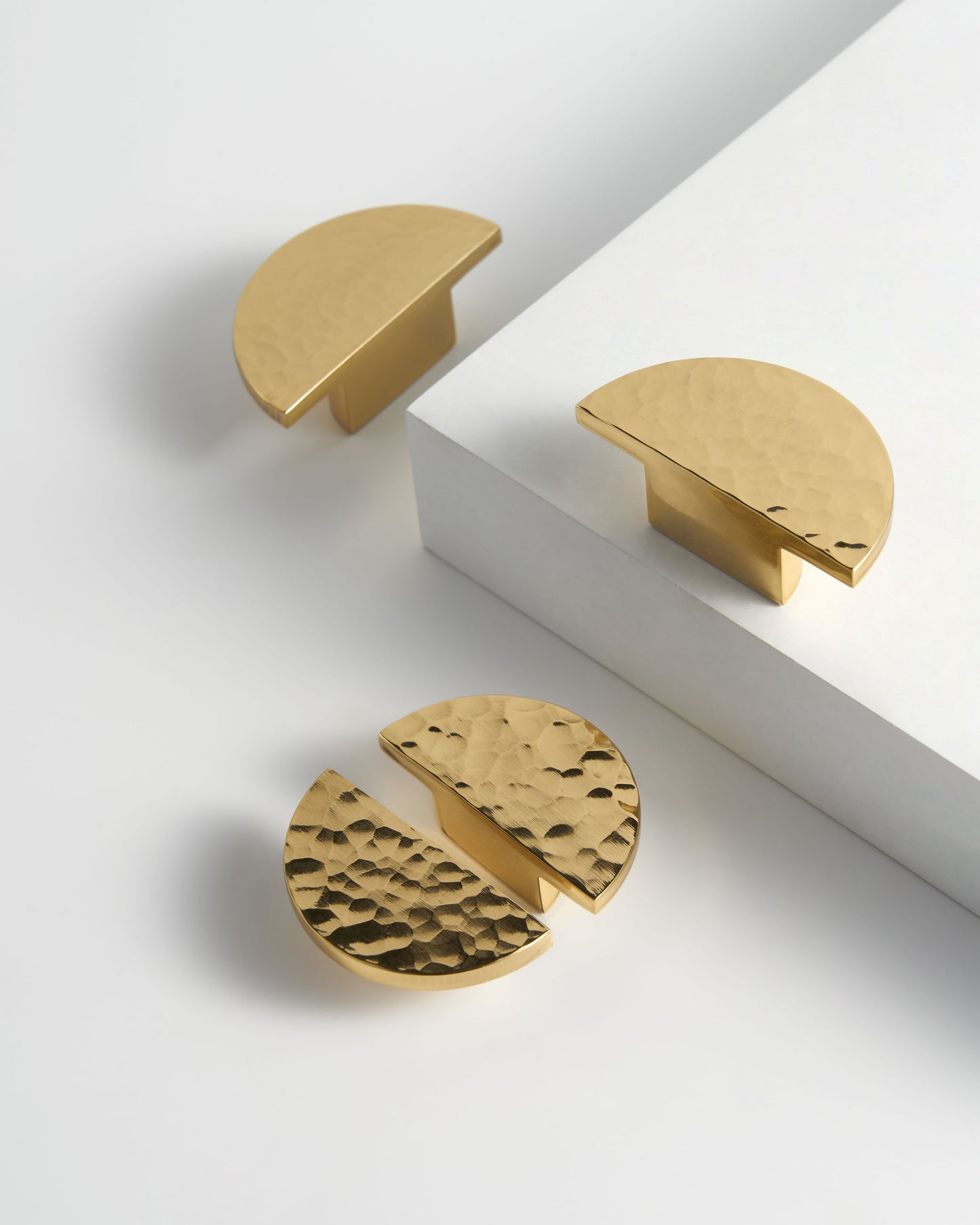 HAWTHORNE HAMMERED HALF-MOON SHAPE KNOB