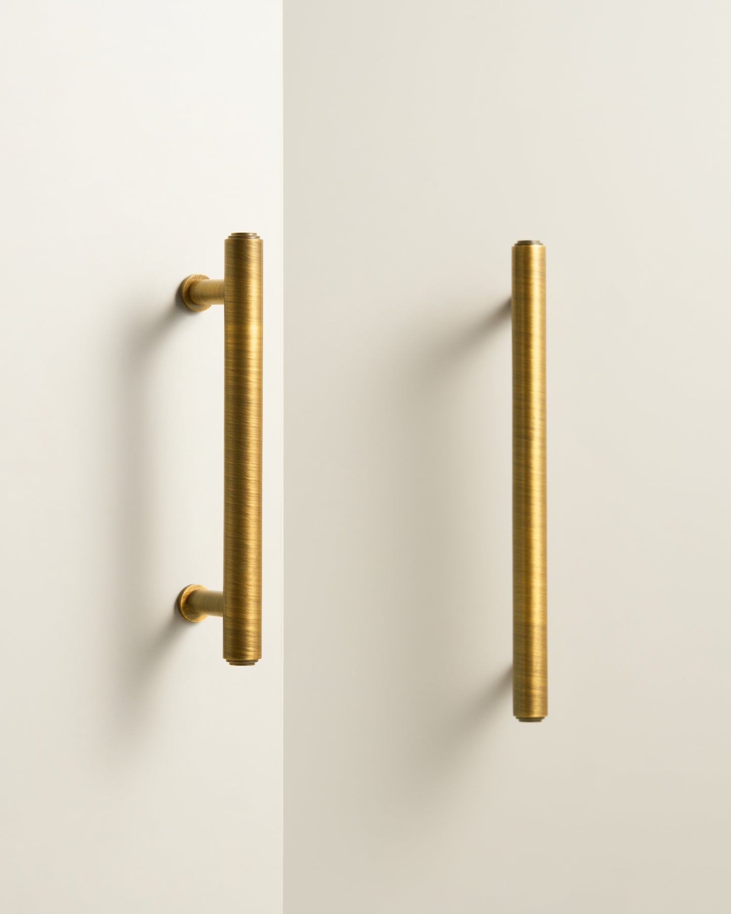 ALDERBROOK TURNED BRASS CABINET PULL