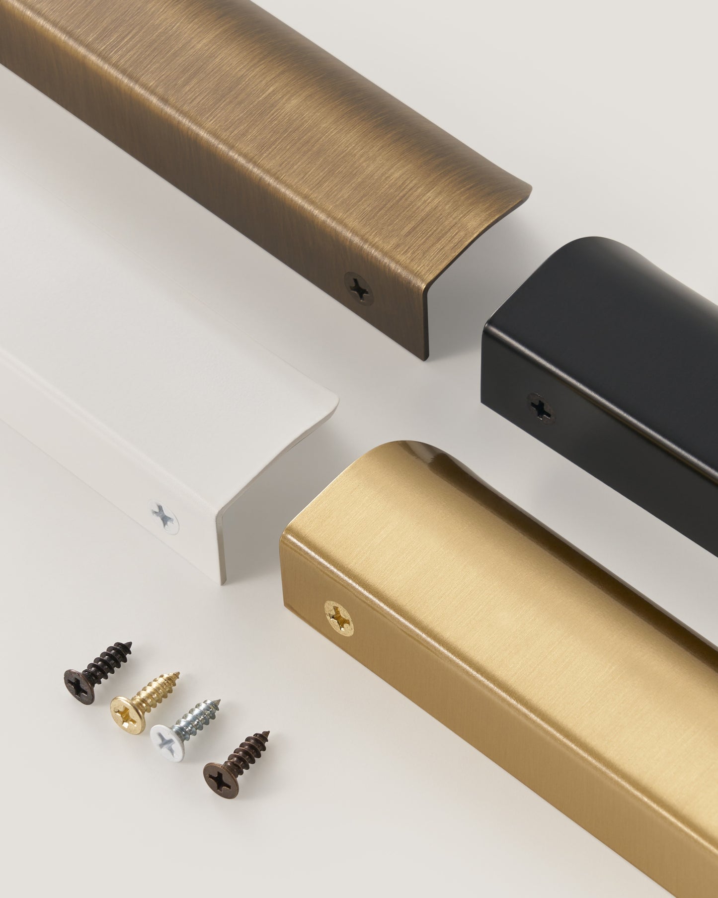 LEXINGTON MATTE WHITE CABINET/DRAWER EDGE PULL