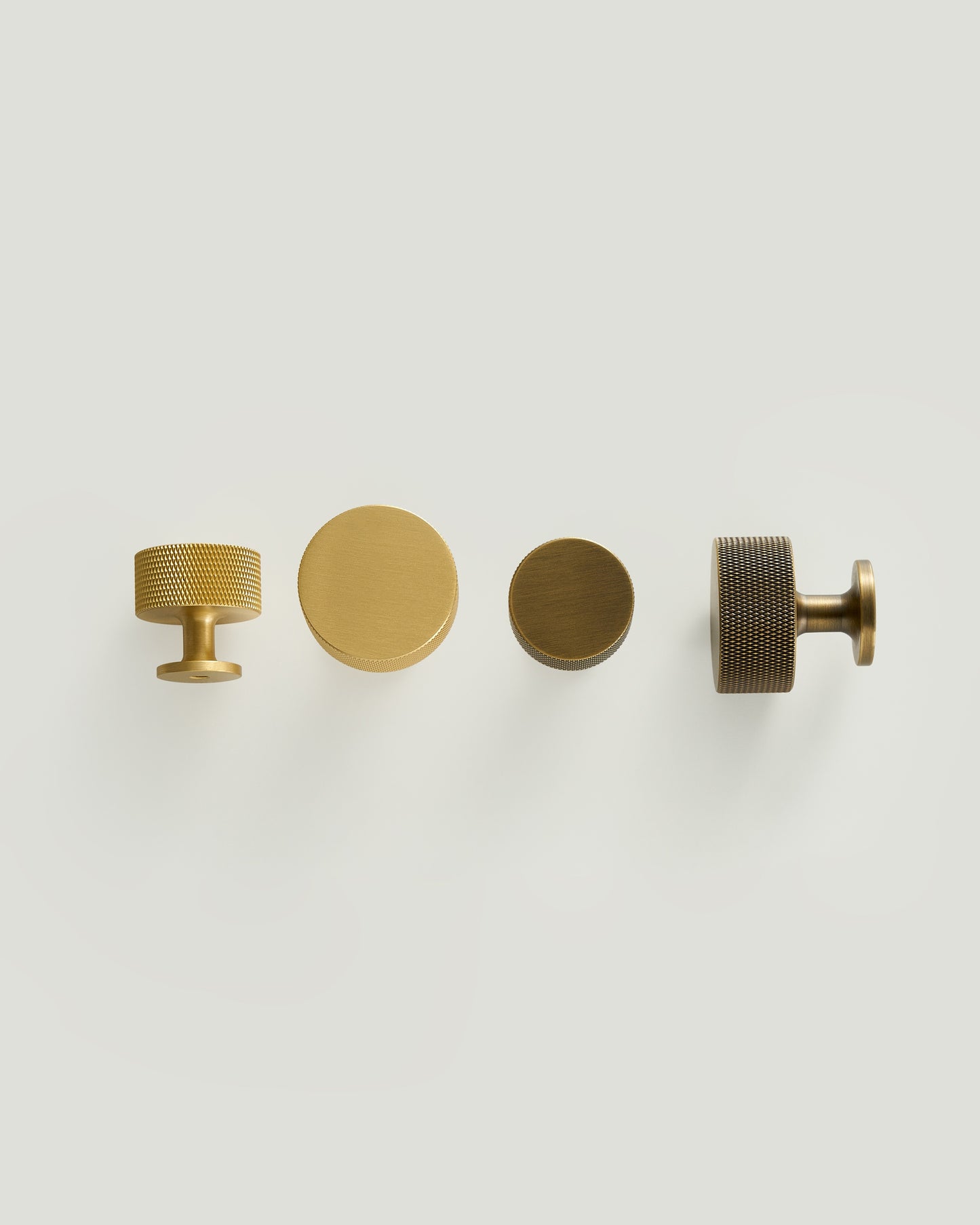 KENSWICK KNURLED EDGE BRASS CABINET KNOB