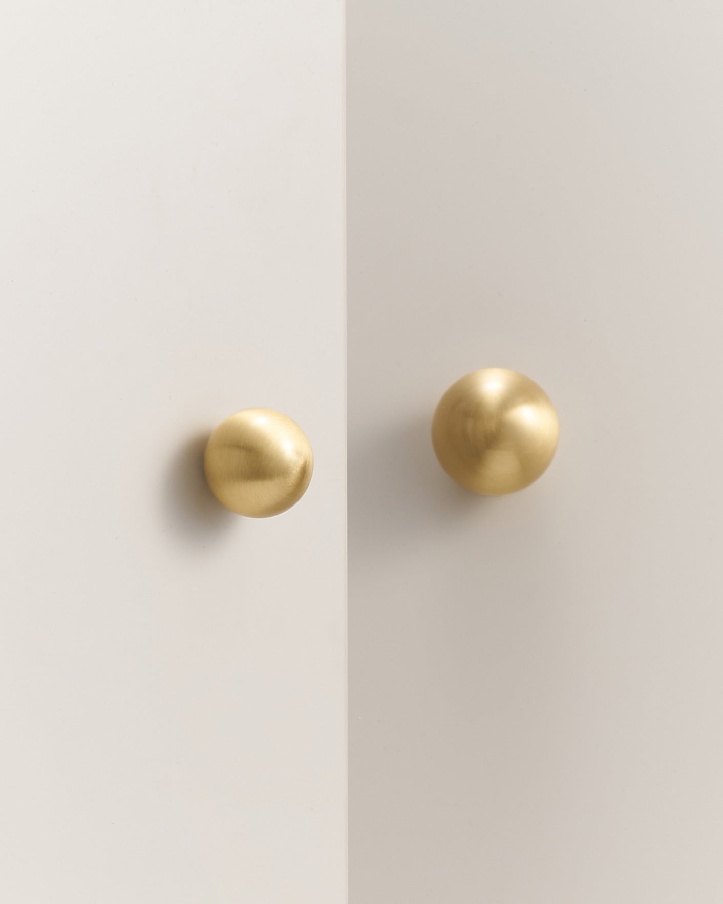 MODENA SPHERE KNOB