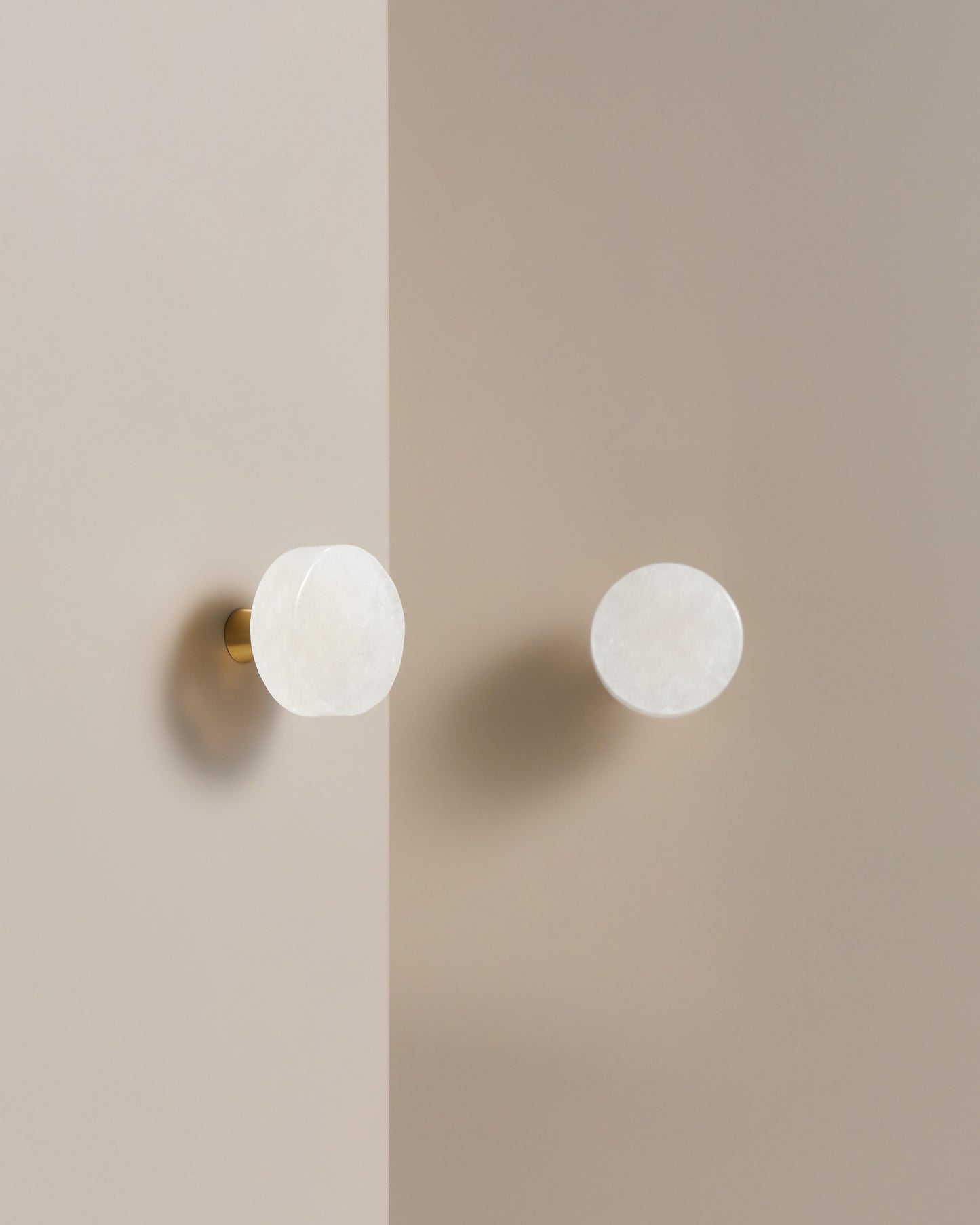 AURORA STONE & BRASS CABINET KNOB