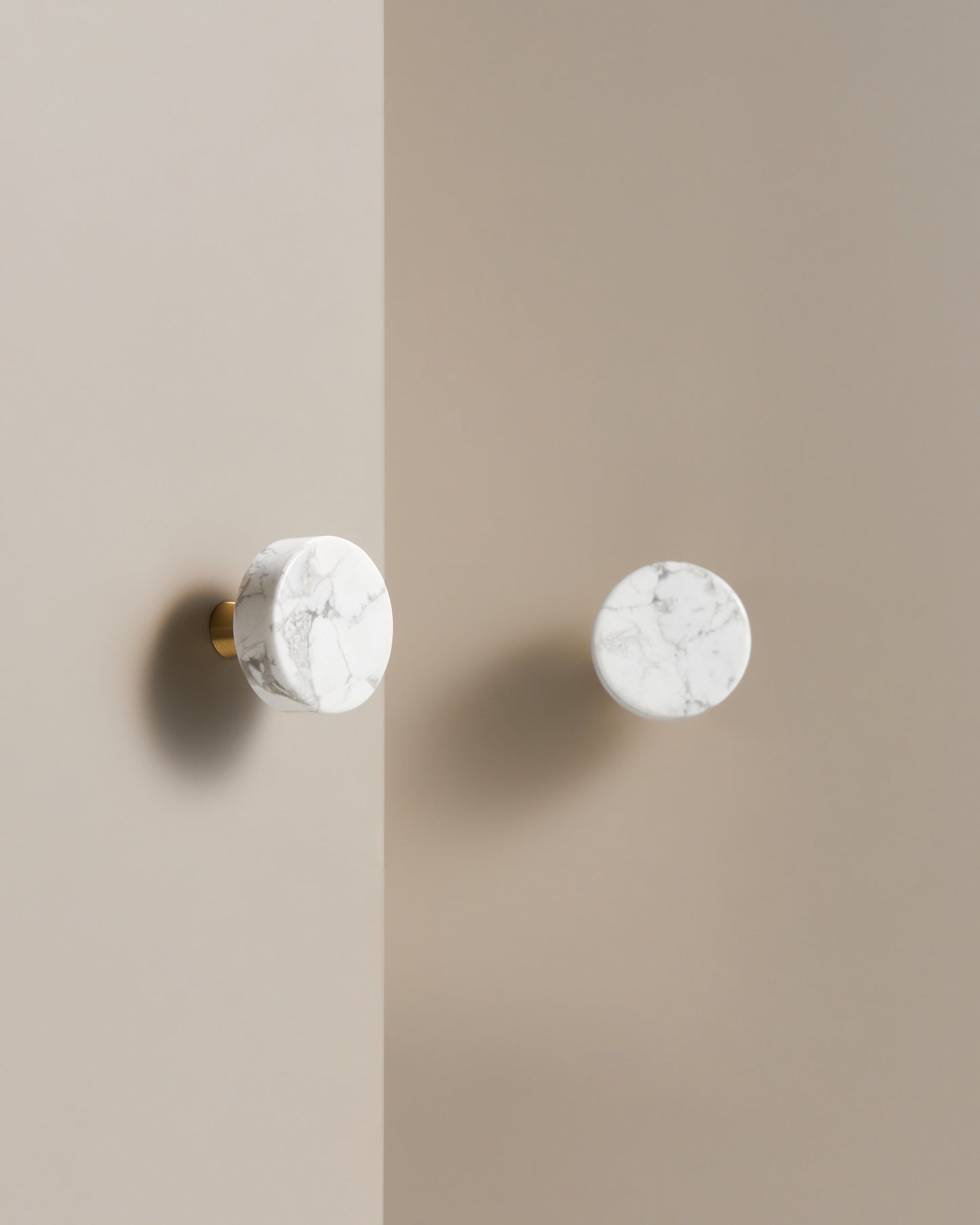 AURORA STONE & BRASS CABINET KNOB