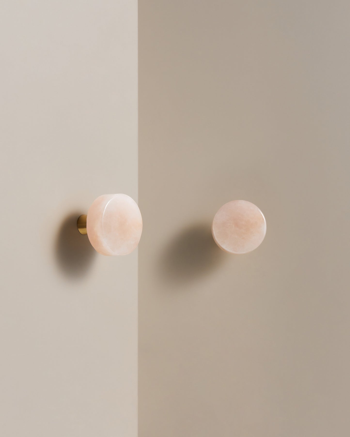 AURORA STONE & BRASS CABINET KNOB