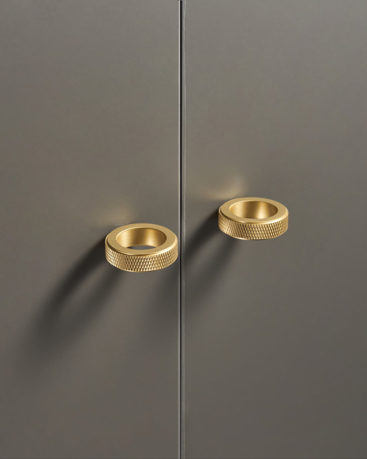 MERCER KNURLED RING PULL