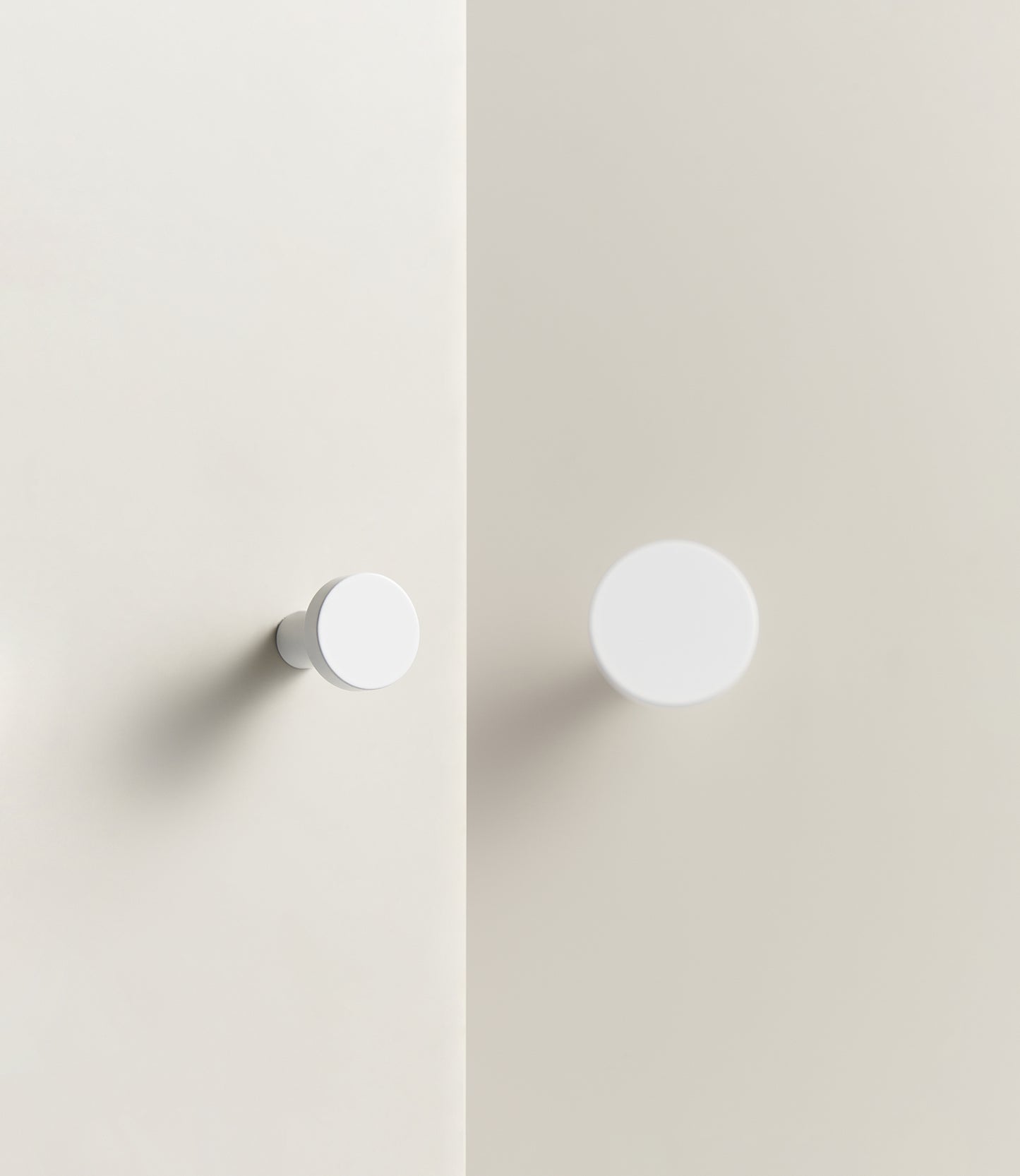 ASHBURY FLAT ROUND DISC KNOB