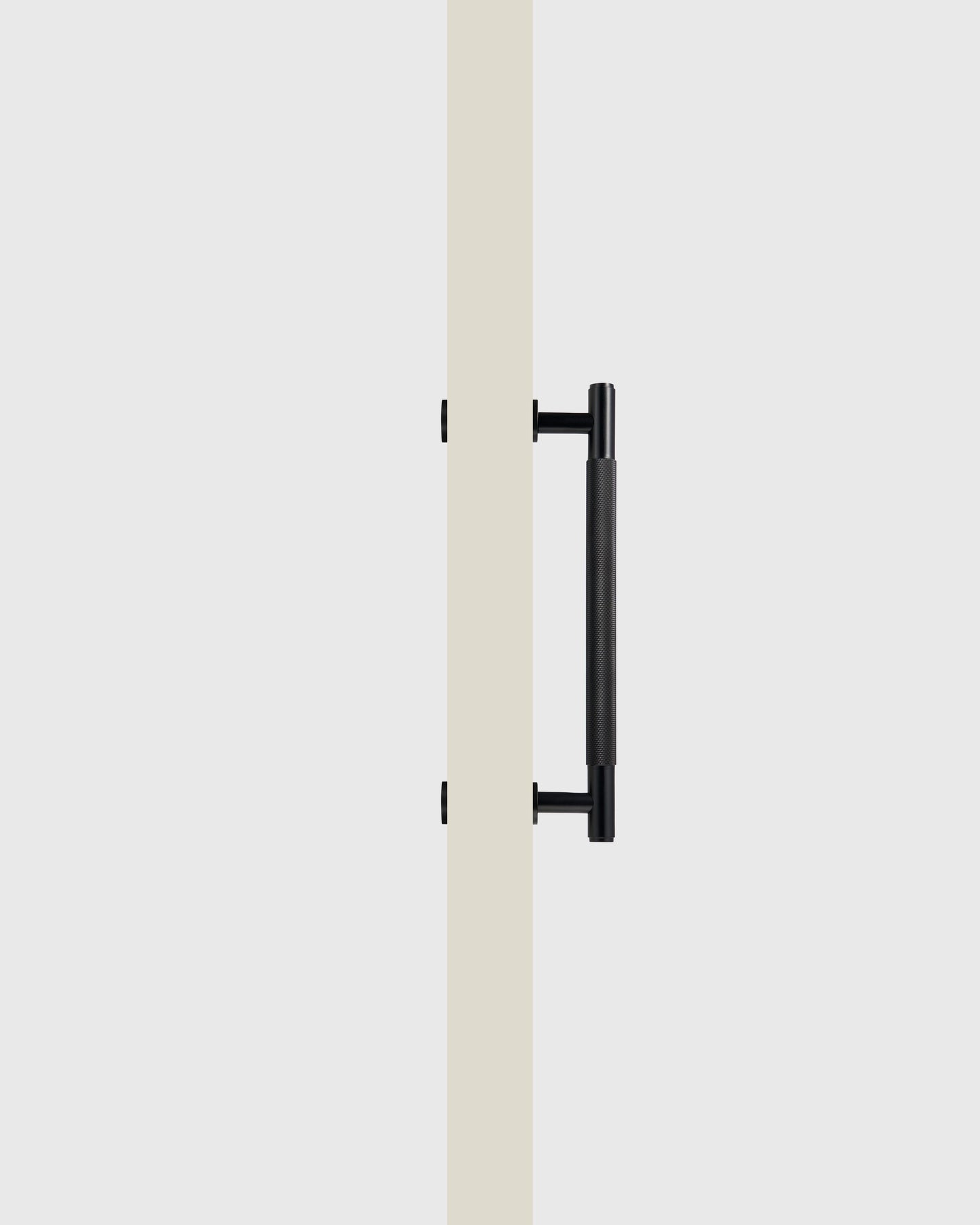 SOHO MATTE BLACK KNURLED DOOR PULL