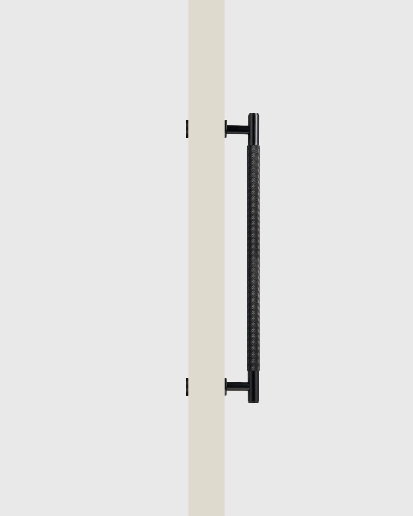 SOHO MATTE BLACK KNURLED DOOR PULL