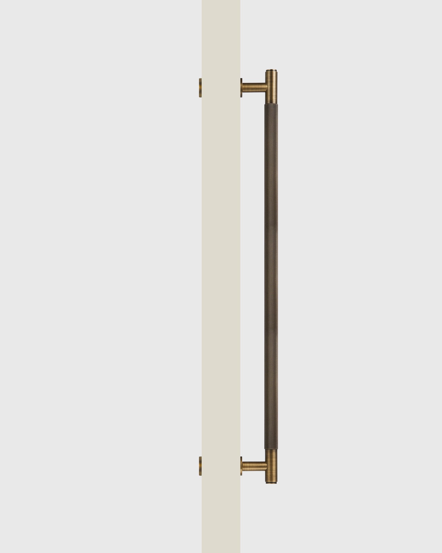 SOHO ANTIQUE BRASS KNURLED DOOR PULL