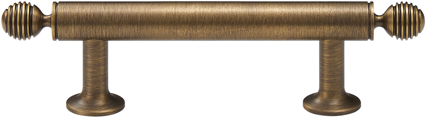 HARRINGTON BAR PULL WITH FLUTED GLOBE ENDS