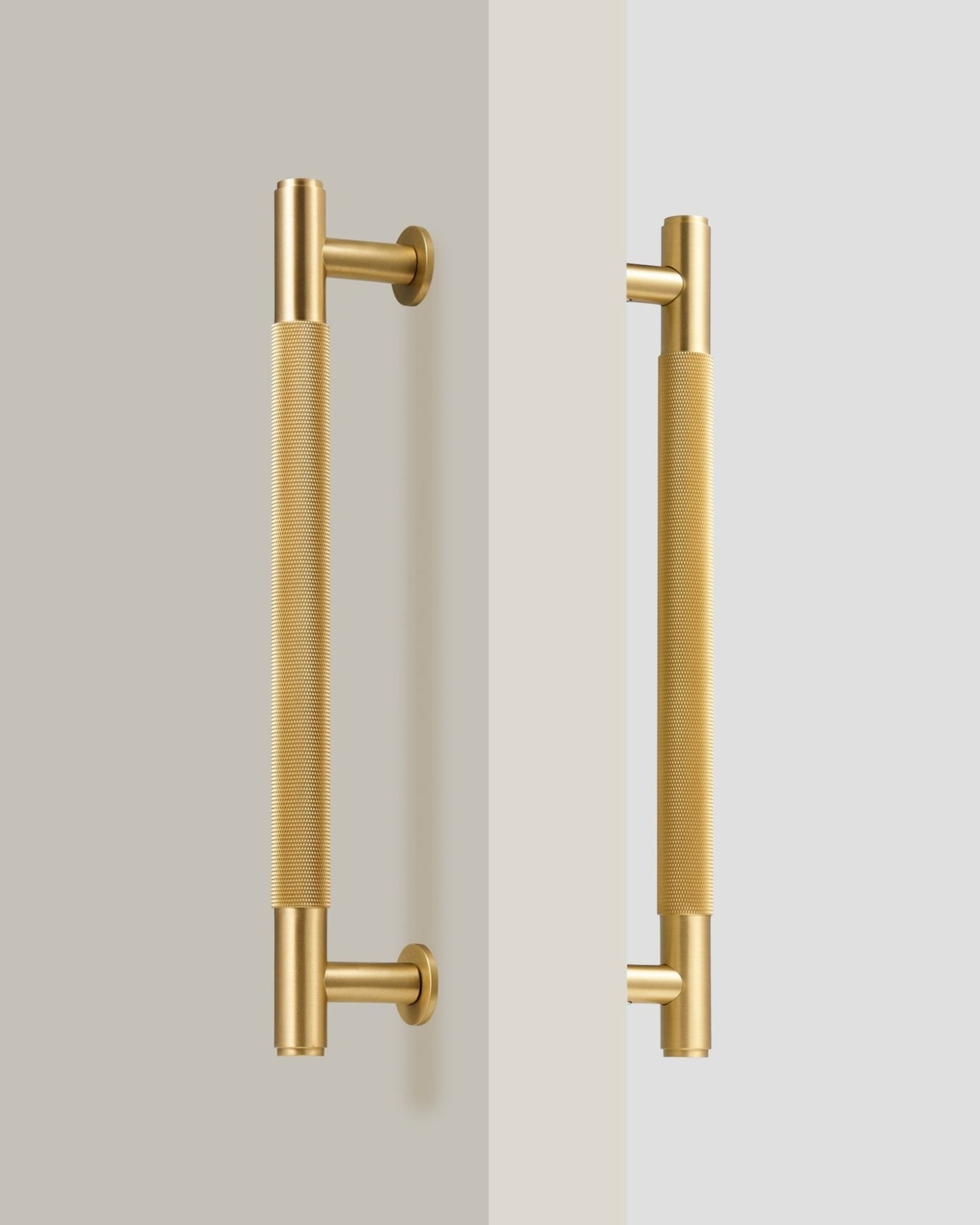 SOHO BRUSHED BRASS KNURLED DOOR PULL