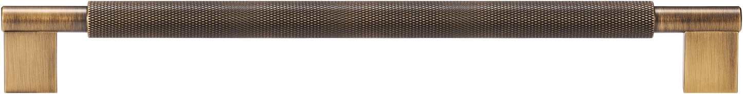 CHELSEA KNURLED BAR PULL IN ANTIQUE BRASS