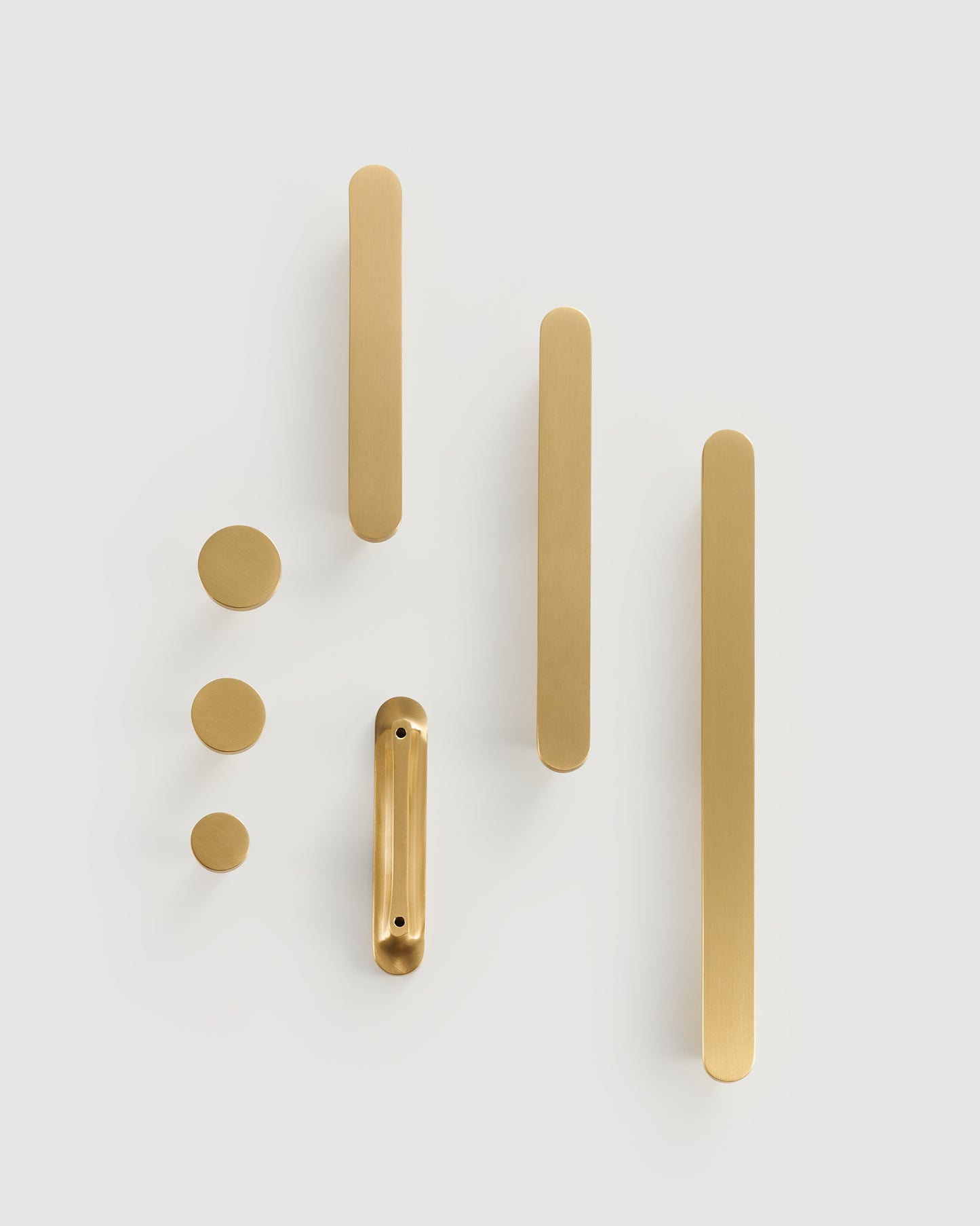 ASHBURY ROUNDED CAPSULE CABINET PULL