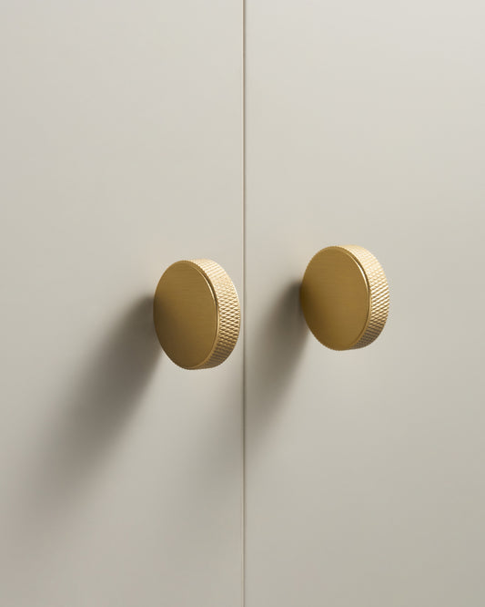MERCER KNURLED EDGE ROUND PULL