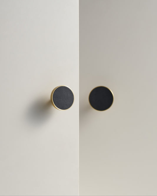 MADISON LEATHER & BRASS CABINET KNOB BLACK