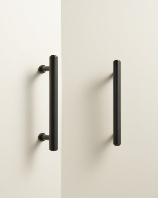 ALDERBROOK TURNED BRASS CABINET PULL