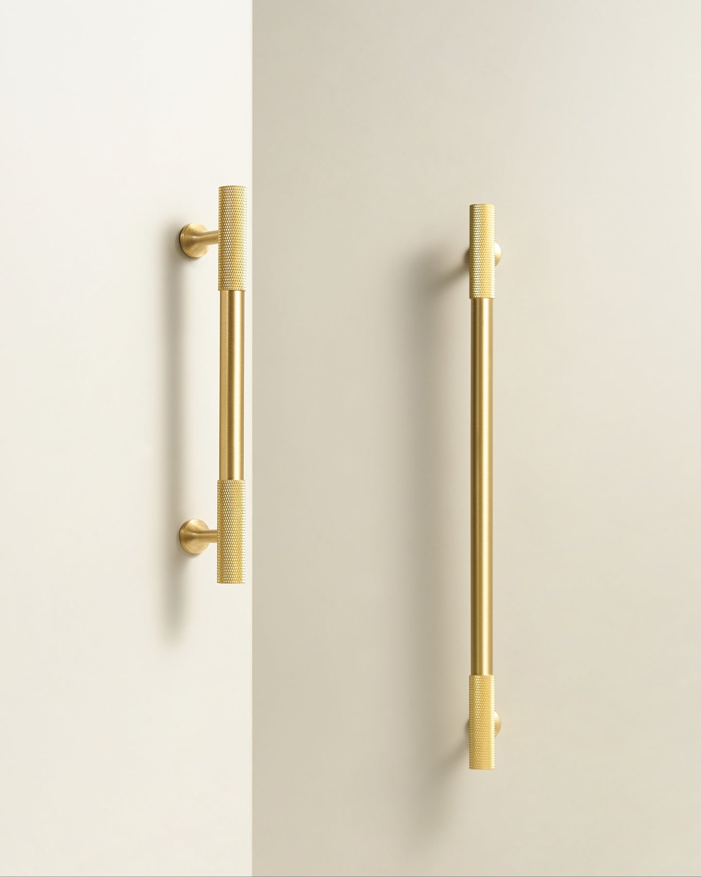 KENSWICK KNURLED BRASS CABINET PULL