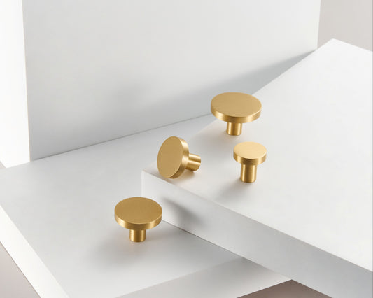 ASHBURY FLAT ROUND DISC SHAPE KNOB
