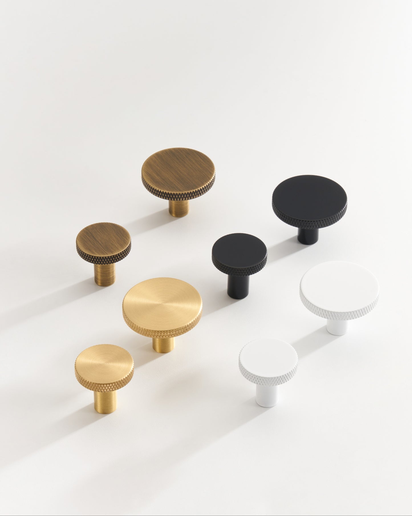 MERCER KNURLED FLAT ROUND CABINET KNOBS