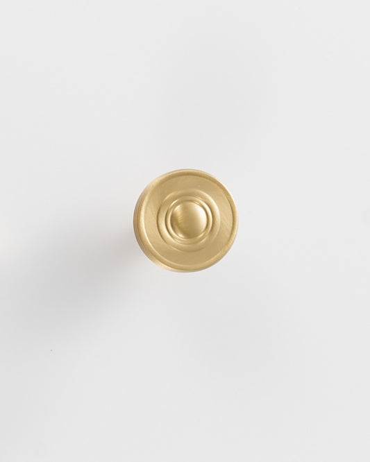 ASTORIA FLUTED ROUND CABINET KNOB