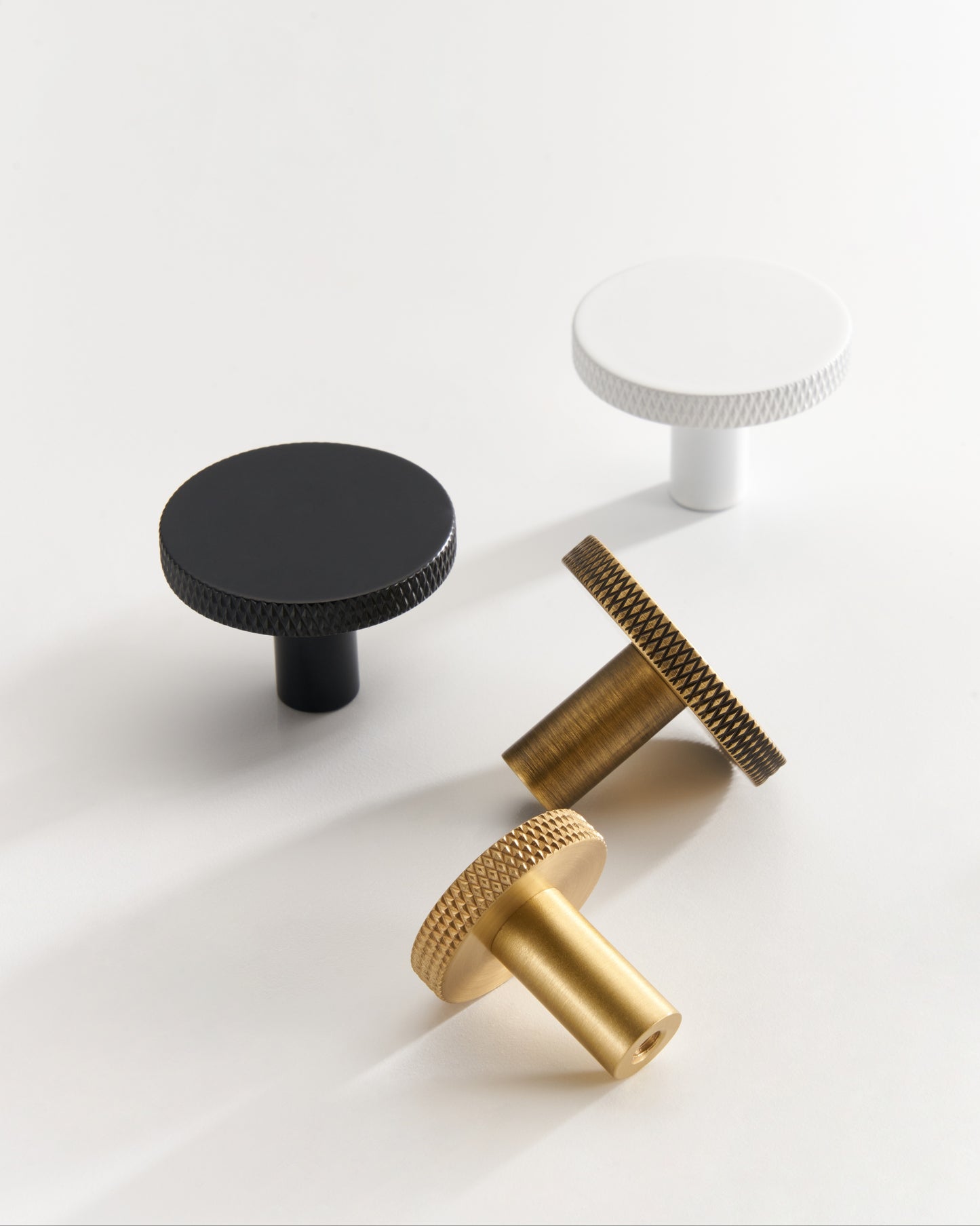 MERCER KNURLED FLAT ROUND CABINET KNOBS