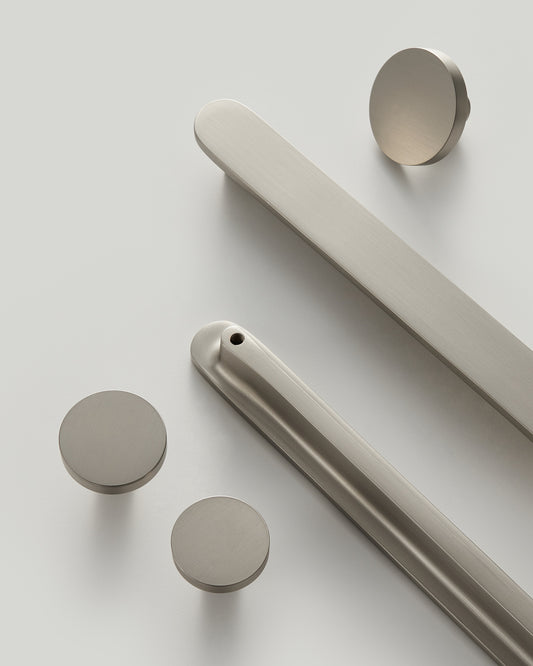 ASHBURY ROUNDED CAPSULE CABINET PULL
