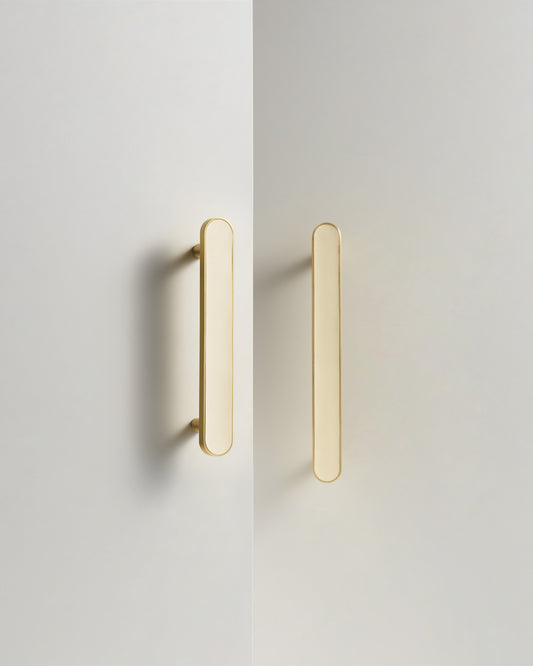 MADISON LEATHER & BRASS CABINET PULL BEIGE