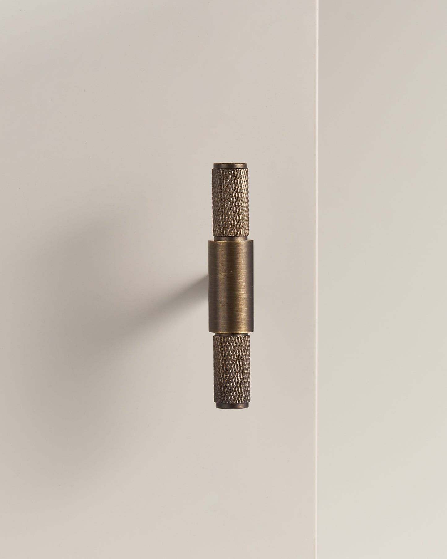 MERCER KNURLED KNOB COLLECTION
