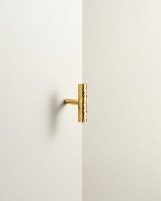 HAWTHORNE HAMMERED CYLINDRICAL T-BAR KNOB