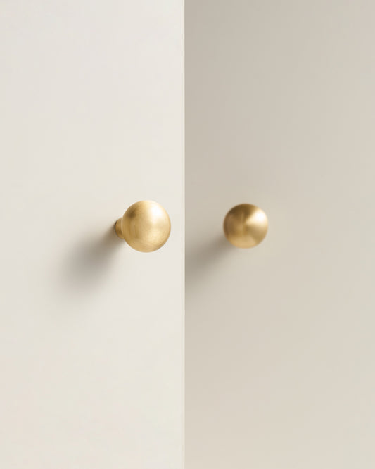 VERONA ROUNDED MUSHROOM SHAPE BRUSHED BRASS KNOB