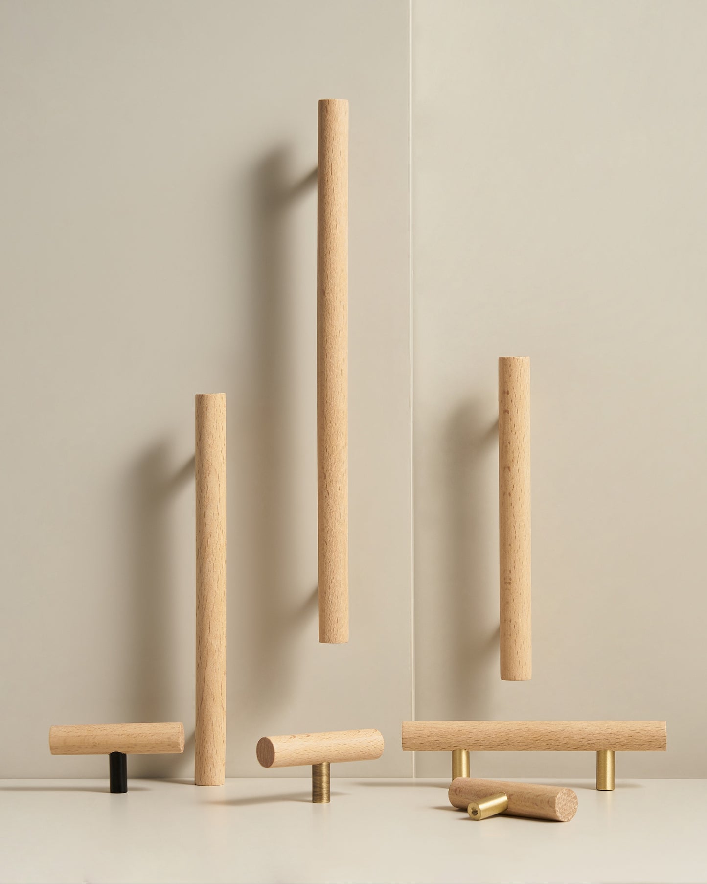 SIENA WOOD & BRASS CABINET PULL