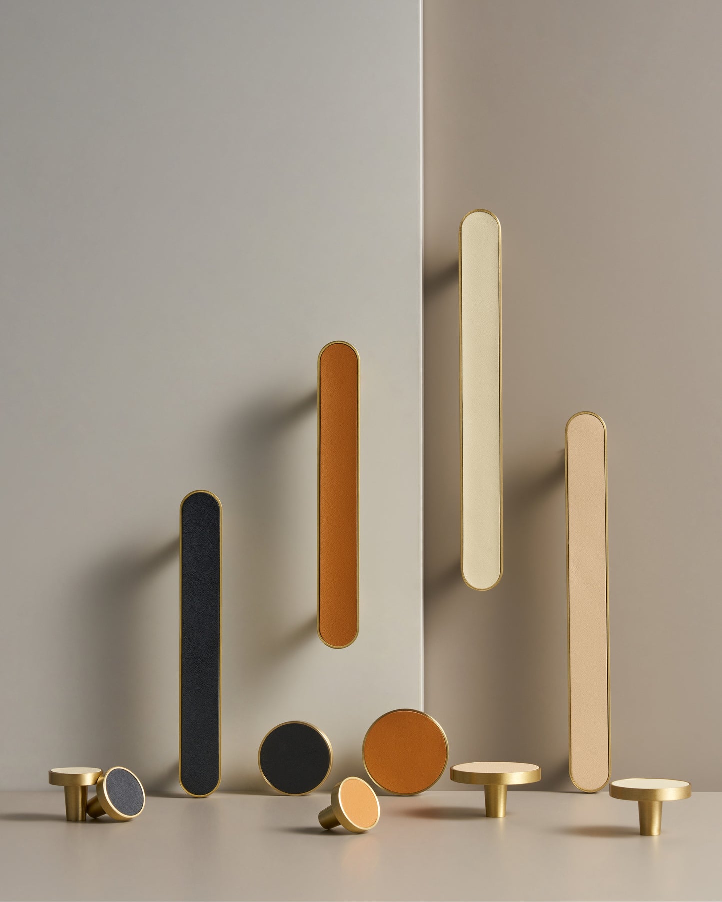 MADISON LEATHER & BRASS CABINET PULL BLACK