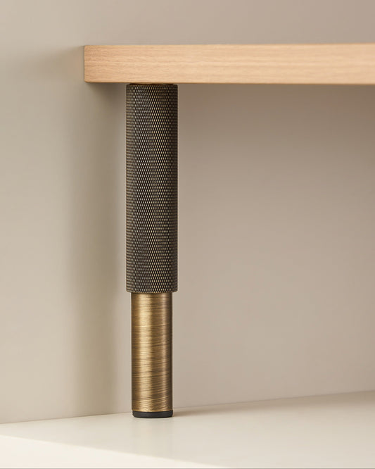 SOHO KNURLED FURNITURE LEG IN ANTIQUE BRASS (PAIR)