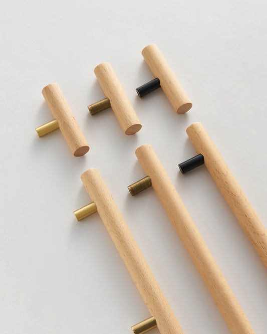 SIENA WOOD PULLS WITH ANTIQUE BRASS ACCENTS