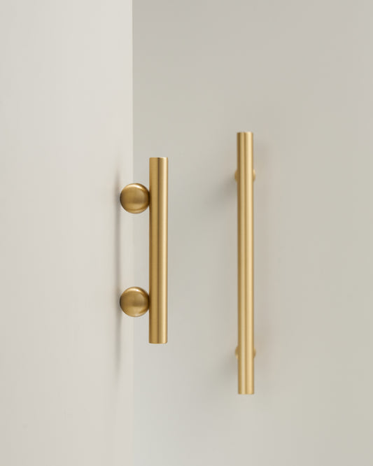 MODENA BRASS ROUND BAR PULL