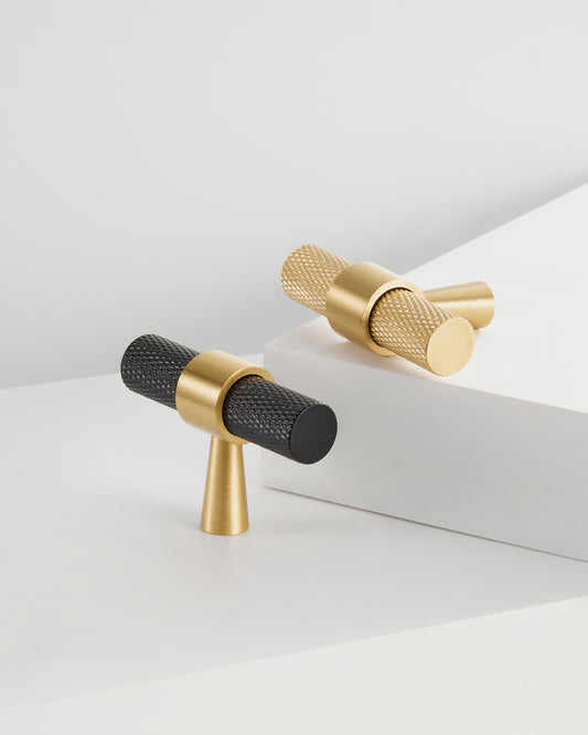 HUDSON KNURLED KNOB COLLECTION