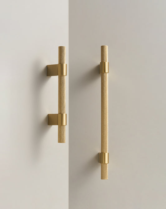 STRATFORD DIAMOND-KNURLED CABINET PULL
