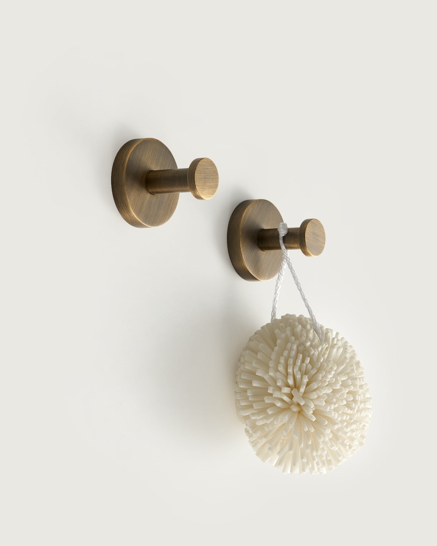 ASHBURY BRASS WALL HOOK