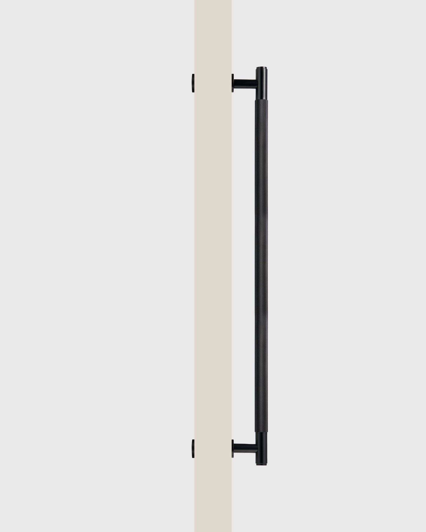 SOHO MATTE BLACK KNURLED DOOR PULL